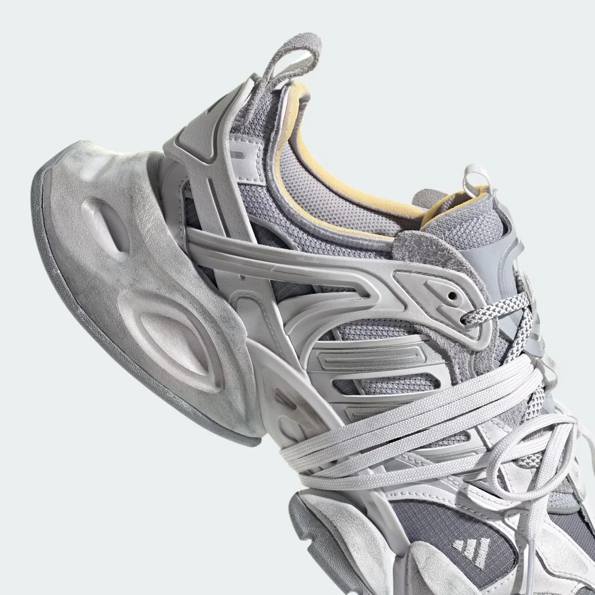 Adidas Vento XLG Deluxe 3
