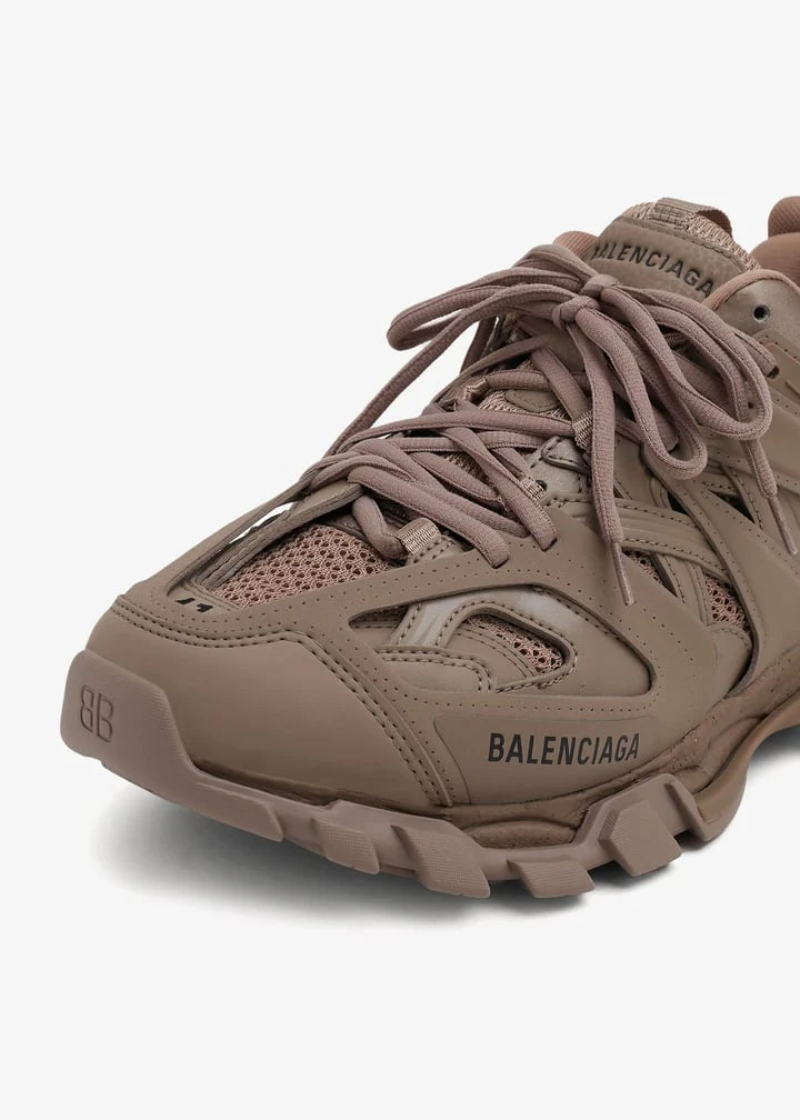 Balanciaga track 2
