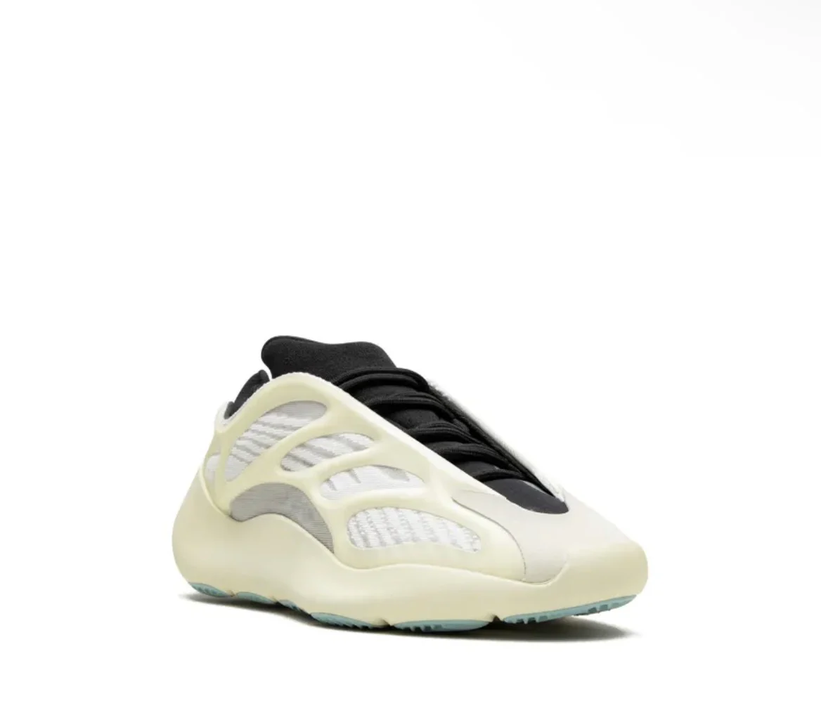 Adidas Yeezy 700 V3 2