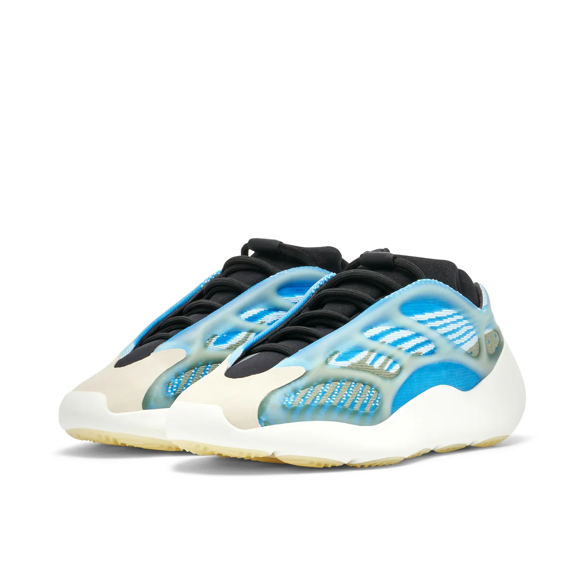 Adidas Yeezy 700 V3 2