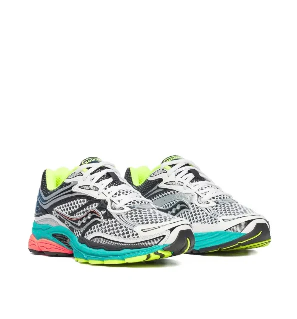 Saucony ProGrid Omni 9 2
